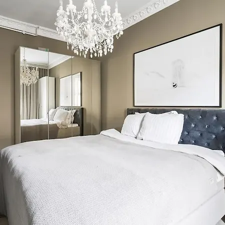 Appartement Vakker Leilighet Midt I Sentrum *
